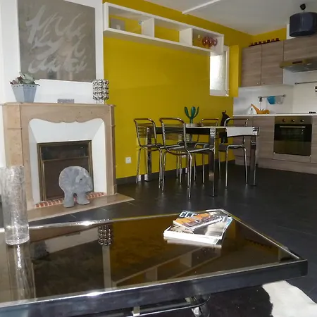 Alojamento de Acomodação e Pequeno-almoço Maison Fluorine Clermont-Ferrand